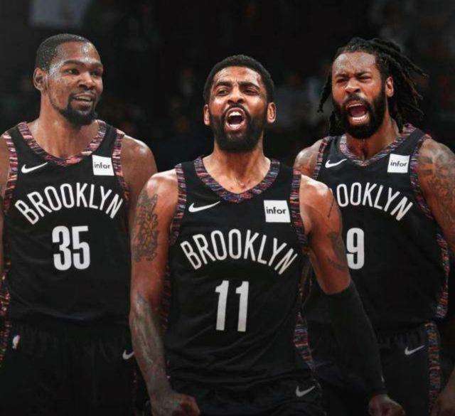 二人可通过 二人可通过